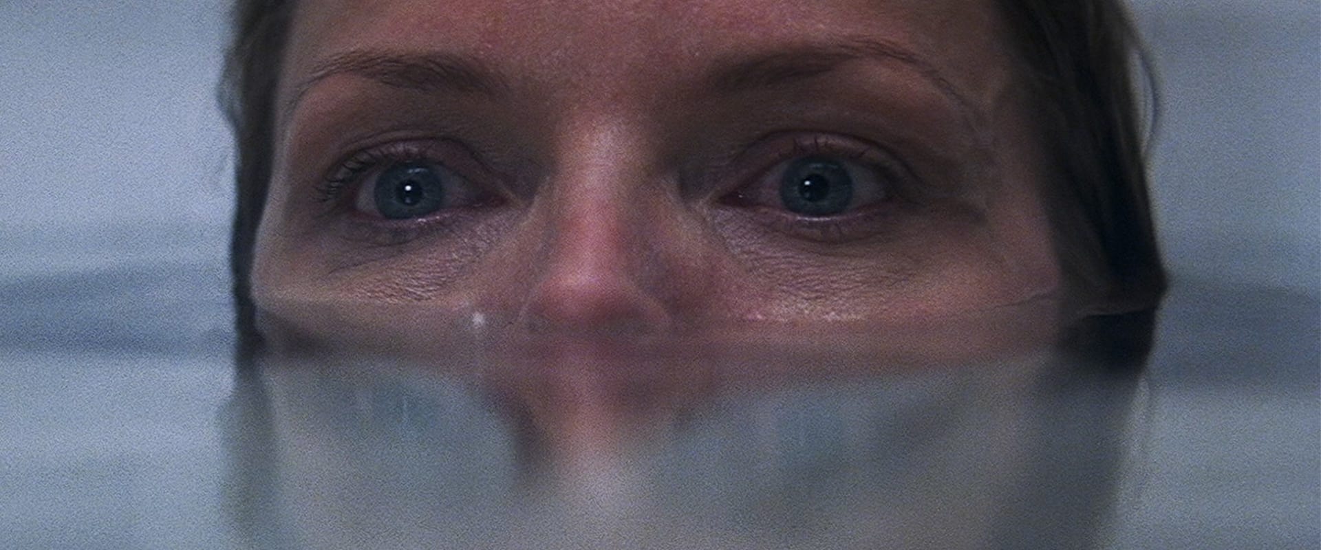 What Lies Beneath 2000